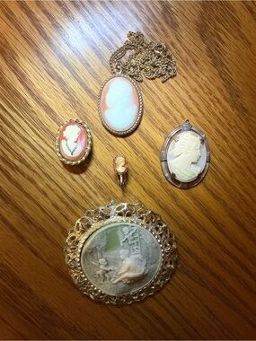 Vintage Cameo Lot